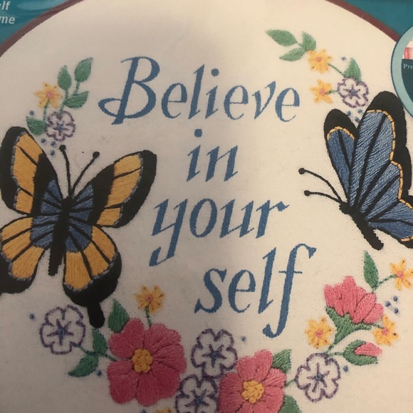 “Believe in yourself “. Cross stitch kit - Picture 2 of 5